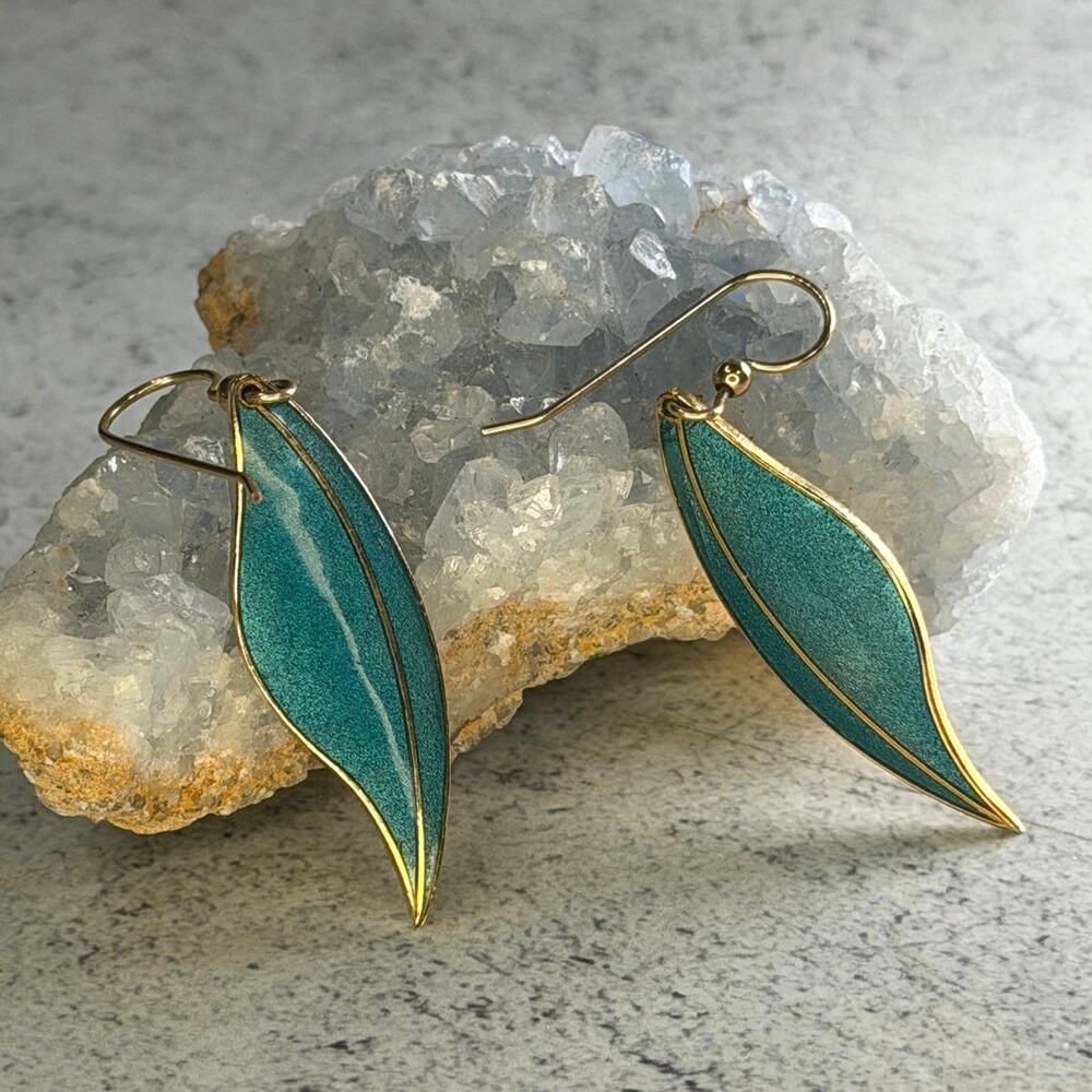 Isle of Skye Turquoise Blue Leaf Feather Drop Dangle Earring